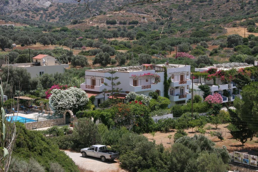 Armonia Hotel Matala Exterior foto