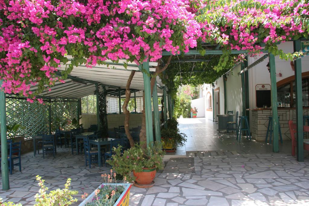 Armonia Hotel Matala Exterior foto