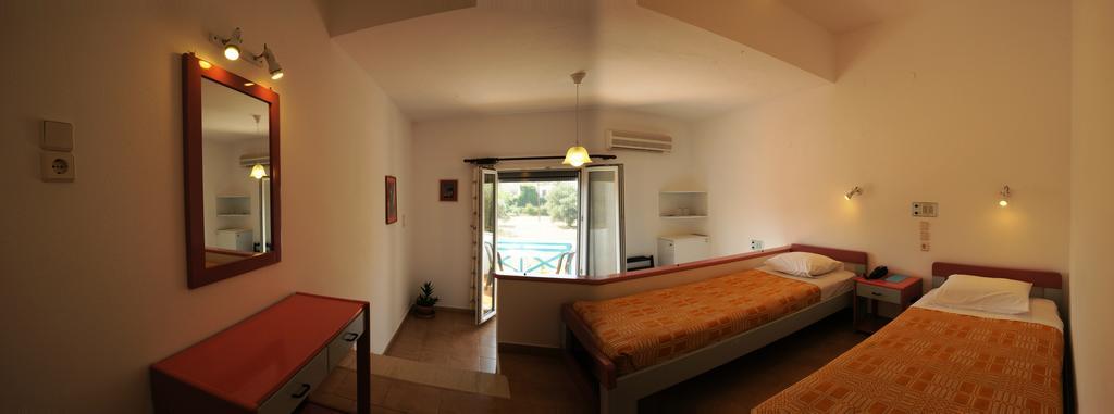 Armonia Hotel Matala Exterior foto